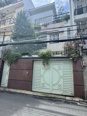 giảm 3tỷ, biệt thự đẹp đường hoàng hoa thám (7.5 x 21) đường 6m thông, chỉ hơn 26tỷ