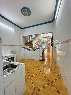 8 triệu - nhà thuê phan huy ích - phường 12 gò vấp 2pn 2wc - hẻm xe hơi thông