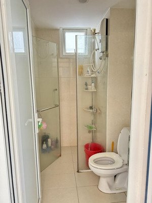 căn 2pn 2wc full nội thất giá 8,5tr/ tháng nhận nhà ở ngay , lầu cao view đẹp