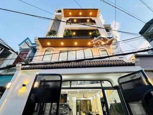 bán gấp nhà thái văn lung, bến nghé q1. dt 95,7m2 giá 5tỷ550 gần phố nhật sài gòn. cho thuê 38tr