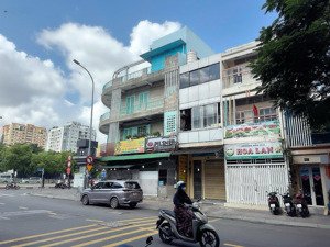 bán nhà 3 tầng mặt tiền kinh doanh ngay góc đường nguyễn cảnh chân & võ văn kiệt, quận 1