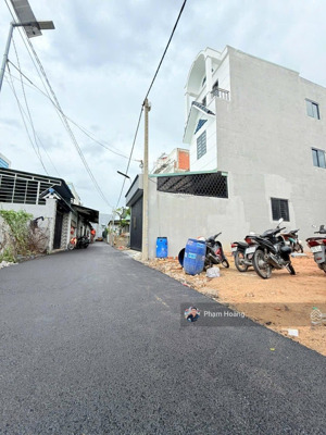 bán đất đông hoà sát đường hai bà trưng mới dt 86m giá 3t550 đường oto vị trí tt tp dĩ an