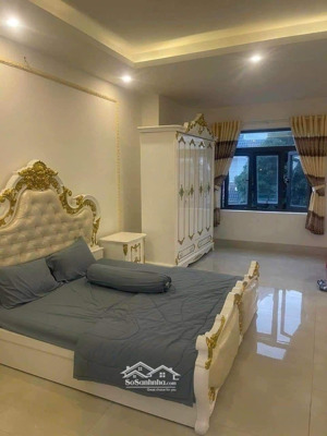 cho thuê phòng rộng đầy đủ nội thất