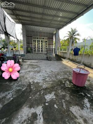 Bán nhà mặt tiền đường Tiểu dự án gần Chợ Phú Nhuận Tp Bến Tre