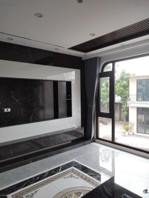 bán tòa nhà mặt phố đặng vũ hỷ 7 tầng thang máy đường 13.5m giá 13.2 tỷ