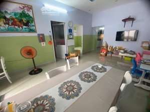 bán gấp nhà đối diện chợ phước nguyên bà rịa, sát bách hoá xanh 3,x tỷ 