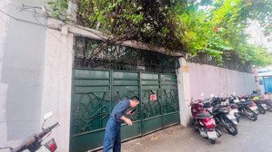 bán biệt thự ngay mặt tiền nguyễn văn trỗi, p11, pn. dt 18x12m, 1tr2l, giá: 35 tỷ