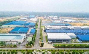 cần bán 26.000m2 đất trong đó có 2.000m2 nhà xưởng công nghiệp hòa khánh liên chiểu, đà nẵng.