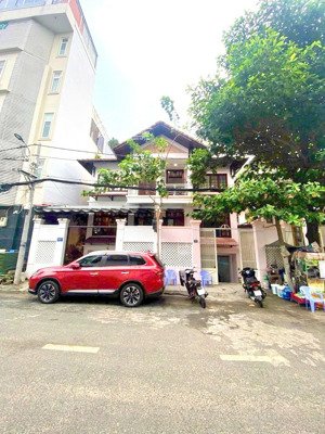 hiếm đã hạ giá - biệt thự hoàng dư khương, p12, q10. dt: 15x18m hầm 3 tầng hđt 80 triệu - bán: 56tỷ