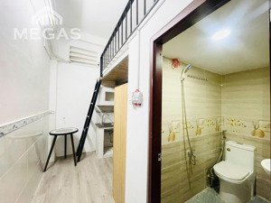 duplex gác cao thoáng, giá dễ thở tại q. 10