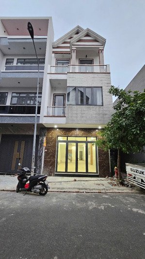 bán nhà 1 trệt 2 lầu kdc gần ngã 6 an phú, p. an phú, tp. thuận an