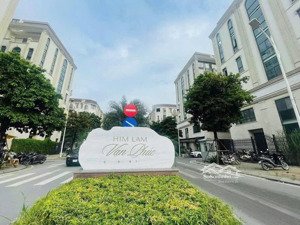 rẻ hơn nhà bên cạnh 1 tỷ -- view himlam vạn phúc -- phân lô vỉa hè -- gpxd 7 tầng -- vị trí đỉnh