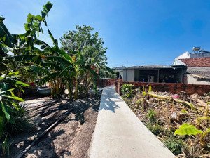 bán gấp 10x20m gần biển giá rẻ 715 triệu nhất khu vực lagi