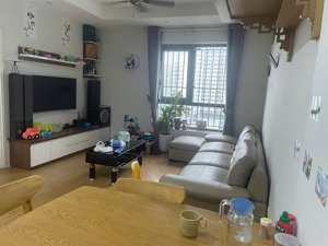 chính chủ bán căn hộ chung cư goldsilk complex dt 68m2 giá 4.x tỷ tại vạn phúc - hà đông - hà nội