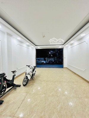 siêu phẩm lạc long quân 7 tầng thang máy ô tô tránh kinh doanh đỉnh cao! vị trí trung tâm tây hồ