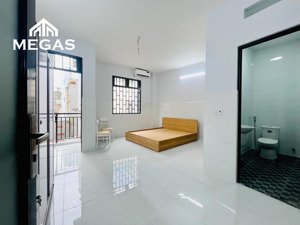 trống 3 phòng ban công - nội thất có sẵn - mới 100% ngay bình trị đông - lê văn quới