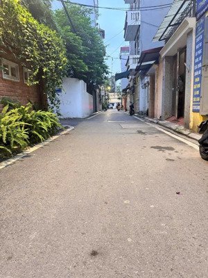 bán nhà phố nguyễn sơn - phân lô - gara ô tô - 6 tầng thang máy - full nội thất - 43m2 giá 14,75 tỷ