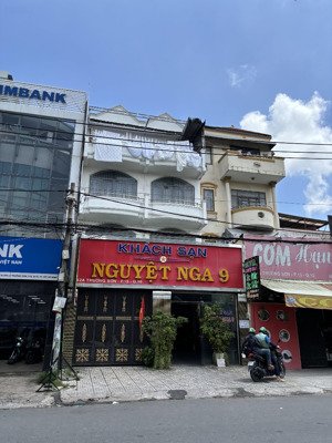 bán nhà mặt tiền nguyễn đình chính. p11. phú nhuận. 7 x 16m. 1 trệt 3 lầu. giá 26 tỷ tl