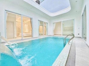 villa sân vườn bể bơi phong cách địa trung hải giữa lòng khu nhà giàu đà nẵng