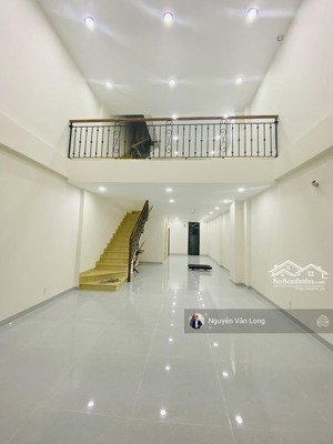 chỉ 40 triệu sở hữu shop song hành cho thuê nhà hoàn thiện mới 100% chưa qua sử dụng, có thang máy