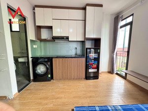 cho thuê phòng trọ ở luôn 678 đê la thành, 5,5 triệu, 25m2, ô chợ dừa, đống đa, hà nội