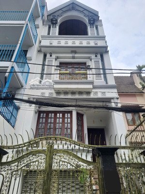 5x14m, 4 lầu, nhà đẹp hẻm phan xích long, ngay trung tâm phố ẩm thực, bán 11.7 tỷ