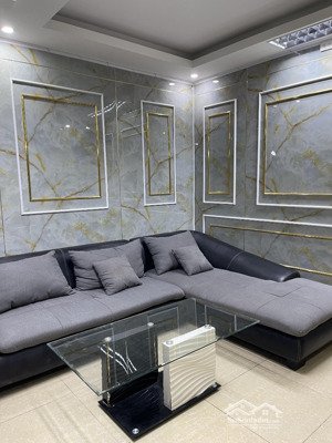 cho thuê nhà hẻm xe hơi ngay trung tâm quận 3, chính chủ