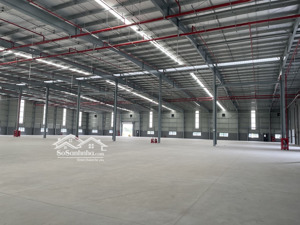 cho thuê kho xưởng mới 6000m2, kv 8000m2, pháp lý chuẩn, giá tốt tại kcn đức hòa, long an