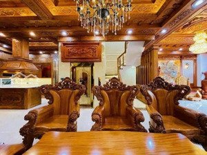 bán khu nền biệt thự biệt lập gần 2500m2 ngay trung tâm đà lạt.sổ hồng - pháp lý rõ ràng. giá 38 tỷ