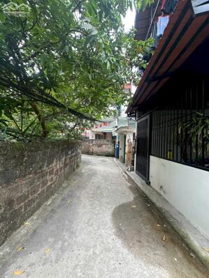 Bán đất khu 120 Yên Viên – Ngõ ô tô, KD thuận tiện – MT 4,8m