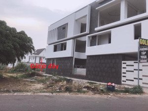 bán đất ngay biển long hải ,chỉ vài trăm m. thích hợp an cư, nghỉ dưỡng