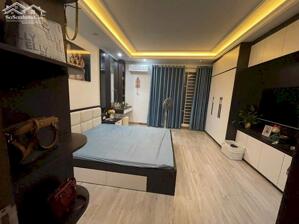 Cho thuê nhà riêng 272 Ngọc Hồi – Hoàng Mai, 30m x 5T, 3 PN, nha mới hiện đại đủ đồ, 8 triệu,