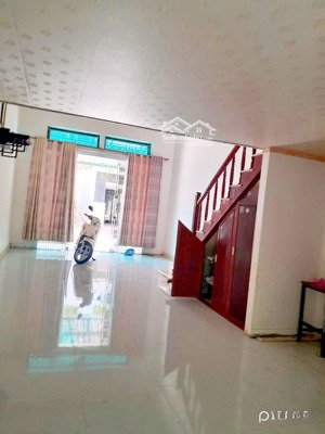 cho thuê nhà trọ mới nguyên rộng rãi thoáng mát gần ngay công viên kỳ bá