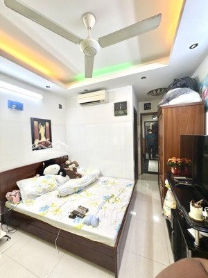 bán nhà gần khu bàu cát_trần mai ninh tân bình, 4 tầng, 73m2, sát mặt tiền, ở ngay, 8.75 tỷ