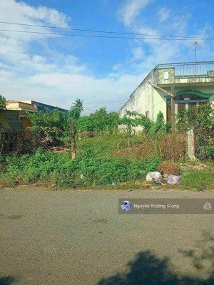 cần bán gấp lô đất 900tr võ thị sáu, phước nguyên, gần trung tâm gdtx bà rịa vũng tàu. dt 120m2 shr