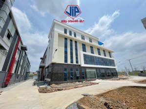 kho xưởng vip cho thuê 5000m2 nhà xưởng sản xuất hoặc chứa hàng có pccc tại bến lức long an