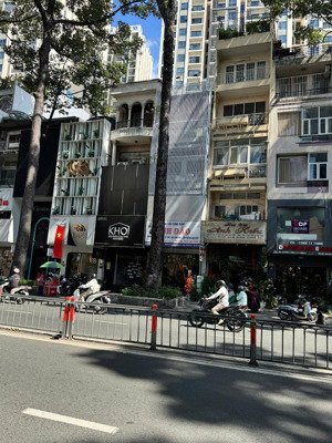 bán mặt tiền vip đường 3 tháng 2 - quận 10 - dt 70m2 ( 4 tầng ) - hđt 50tr/tháng - giá 34 tỷ