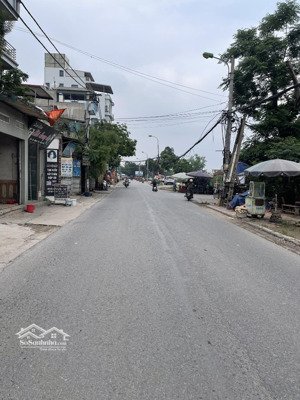 bán nhà mặt phố đường ngũ hiệp, sđcc, dt 82m2, đẹp, thuận lợi kinh doanh và làm văn phòng công ty