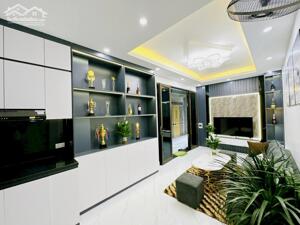 Bán nhà phố Đại La, quận Hai Bà Trưng, Hà Nội 35m2* 5 tầng, MT 5.3m, giá 6.2 Tỷ