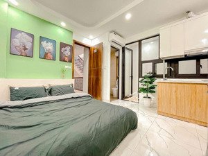 mua là lời, chdv, phố dương quảng hàm, gần nhiều trường đh, thang máy, full đồ, pccc chuẩn