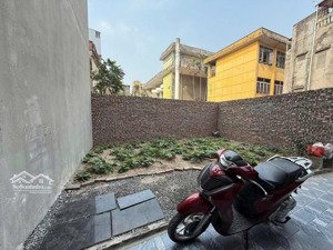 bán đất đẹp tại thanh bình, mỗ lao. diện tích 30m2 ngõ 2m. đi vài bước ra cầu trắng