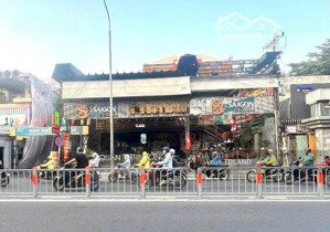 cho thuê góc hai mặt tiền phan văn trị gần emart
