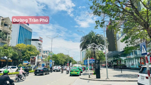 bán shophouse vincom trần phú - dãy gần đường trần phú - sẵn hợp đồng thuê 50tr/tháng