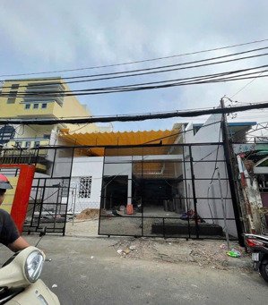 cho thuê khuôn viên đất + nhà tiền chế kinh doanh quán ăn uống khu đại học bình thạnh