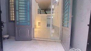 nhà mới sơn sửa - 1 trệt 1 lửng 1 lầu - đường duy tân phường 15 phú nhuận