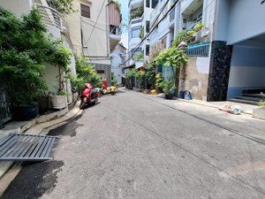 bán nhà 2 tầng nguyễn thanh tuyền p2 tân bình ôtô sát nhà 36m2 chỉ 4.15 tỷ