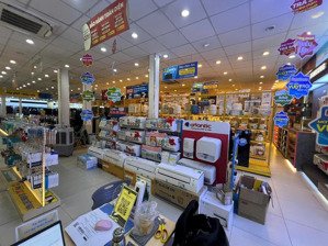 chỉ 29 tỷ. bán nhà mặt tiền đồng khởi gần bvđn, đài truyền hình vị trí đẹp 8,4x24m. đang cho thuê