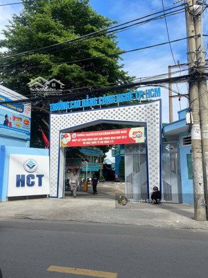 bán nhà 2 tầng 10m x 25m dòng tiền 70tr/tháng ngay đường phạm văn đồng với kha vạn cân thủ đức.