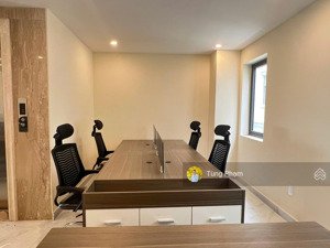 cho thuê nhà tại lakeview city quận 2, đường song hành, 5x20m, 5 lầu giá 38tr có thang máy