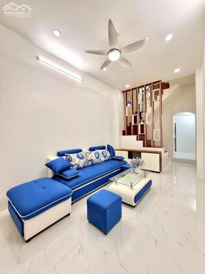 Bán nhà Văn Chương, Tôn Đức Thắng, Đống Đa, nhà đẹp ở luôn, ngõ rộng thẳng tắp